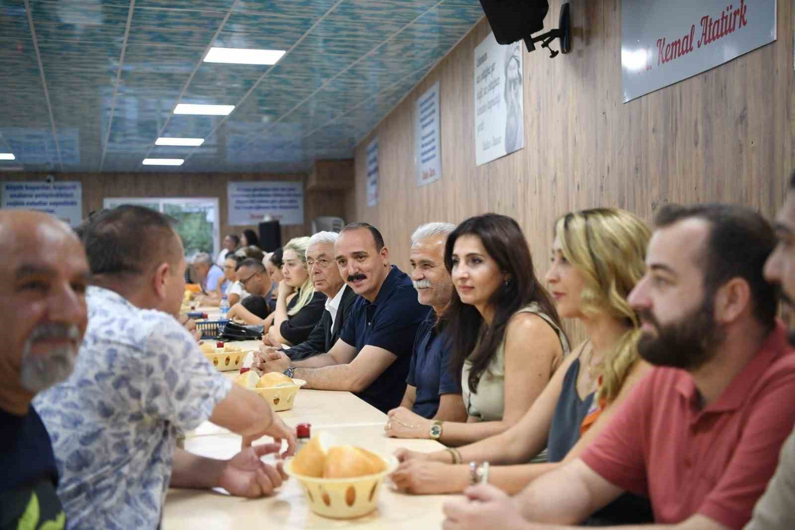 Oruç açma yemeği Başkan Kotan’dan