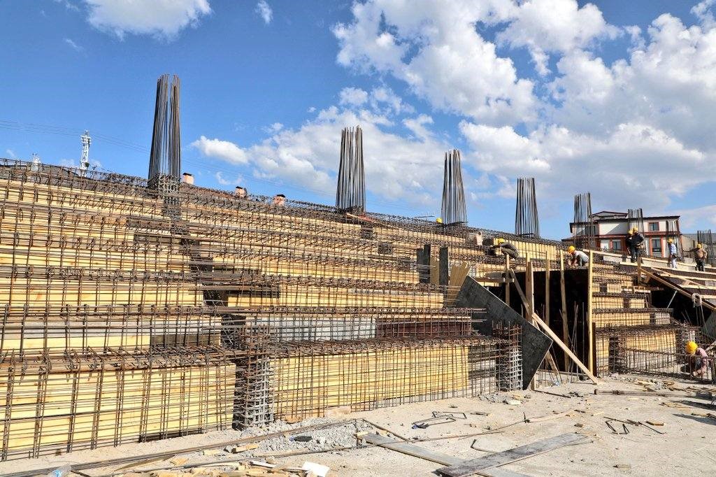 Sarıkamış&rsquo;a 500 kişilik kapalı salon yapılıyor
