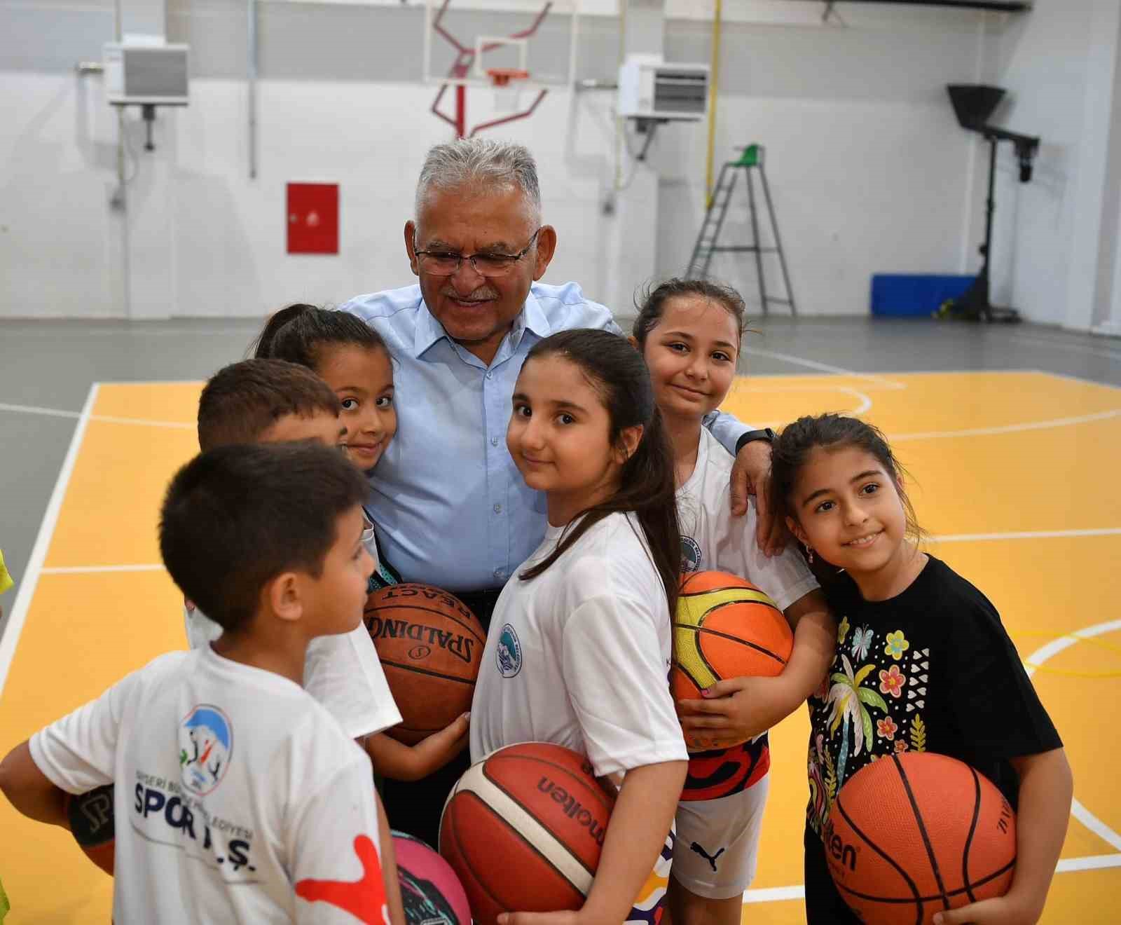 Yaz spor okulları başladı