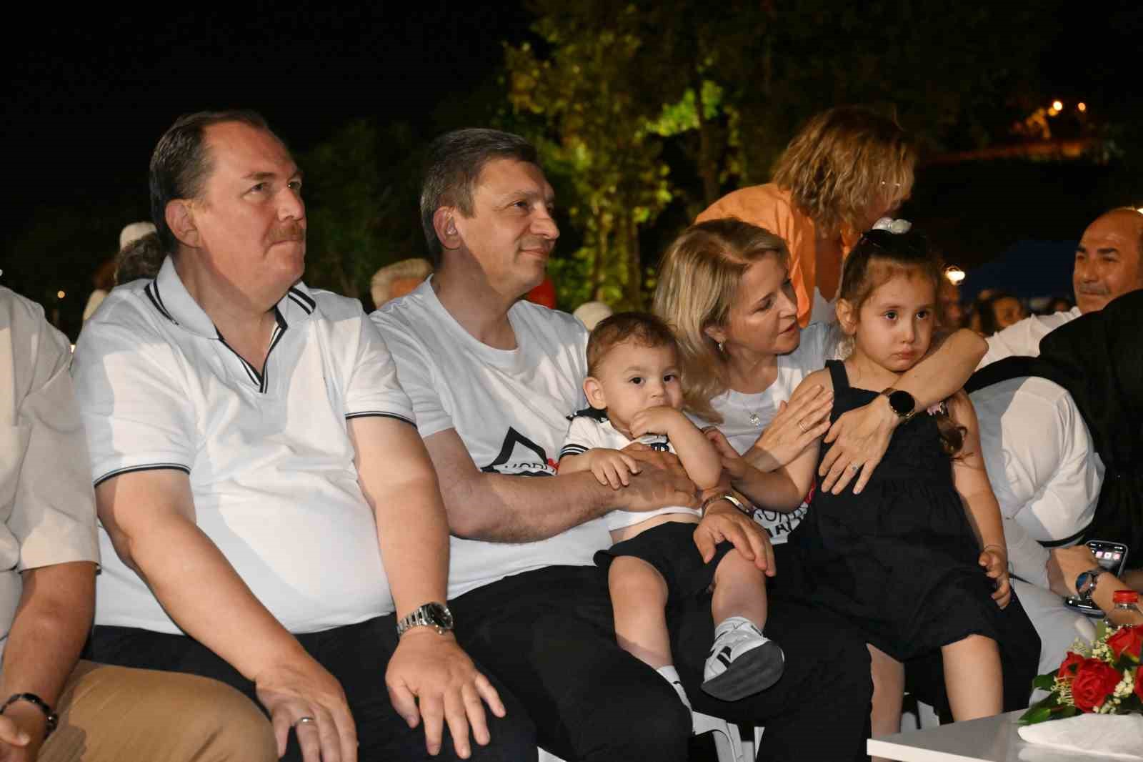 Antalya&rsquo;da 30 Haziran Koruyucu Aile G&uuml;n&uuml; kutlandı
