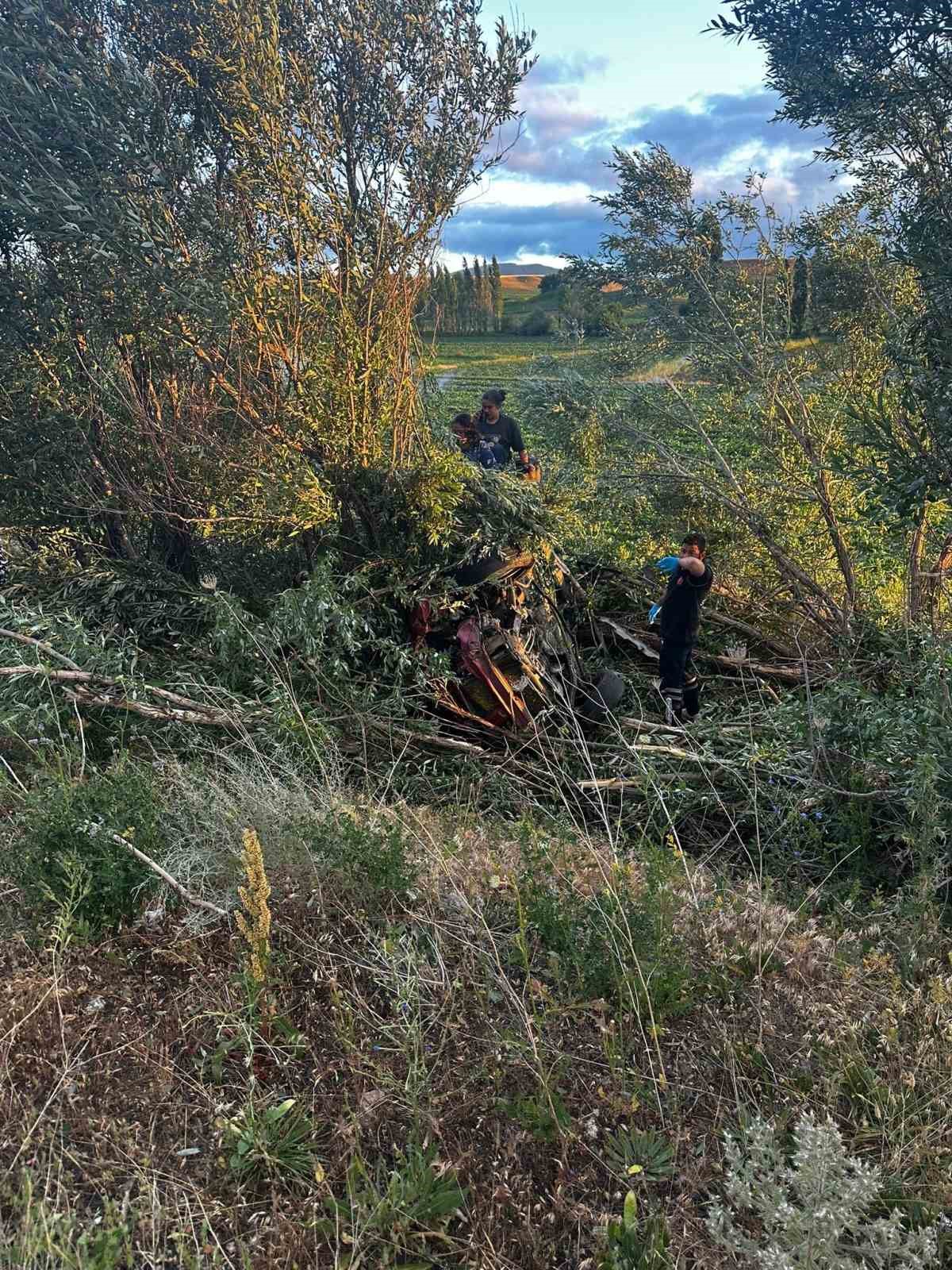 Kayseri&rsquo;de otomobil şarampole devrildi: 5 yaralı
