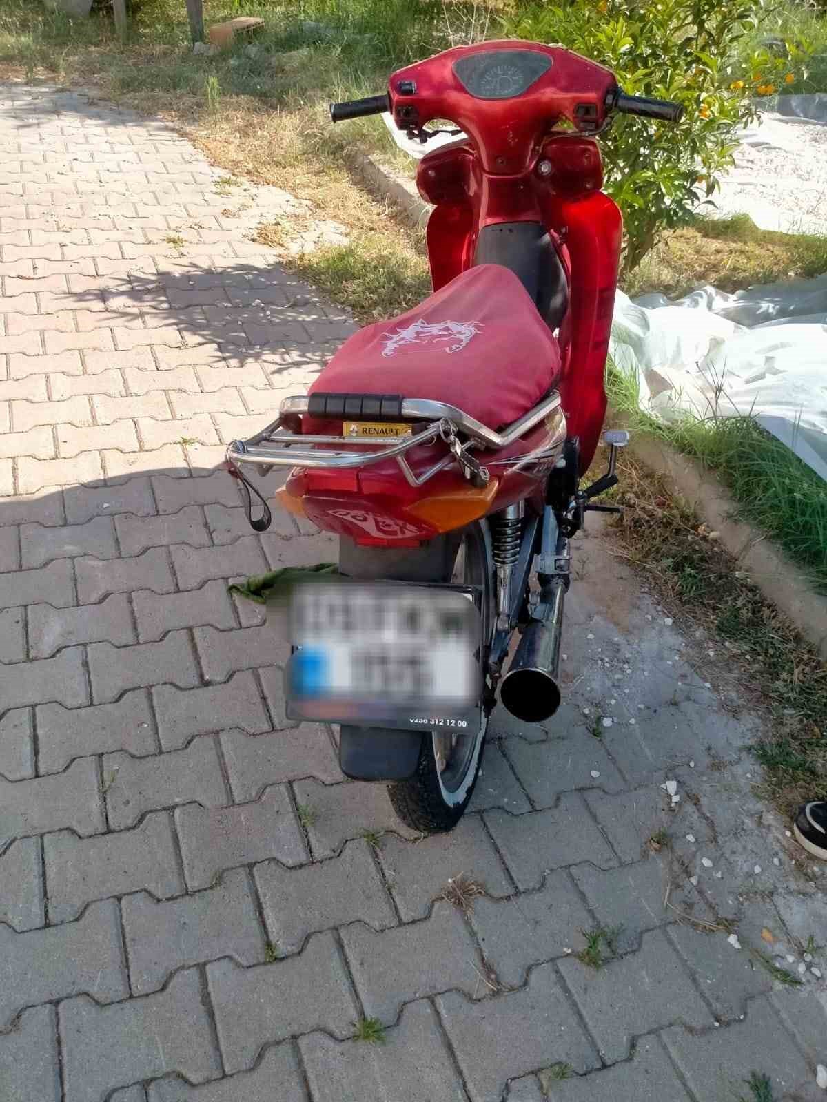 Sahte plakalı motosiklet sürücüsüne 74 bin lira ceza