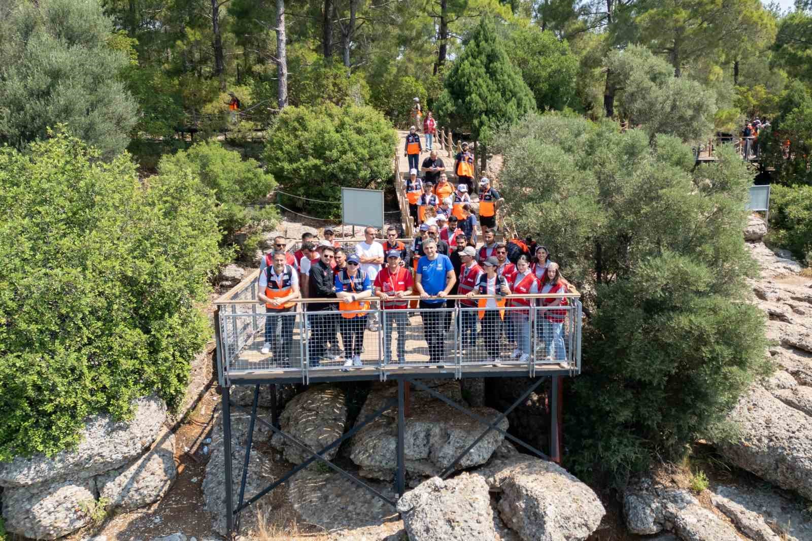 Manavgat’ta afet bilinci ve gönüllülük için doğa yürüyüşü
