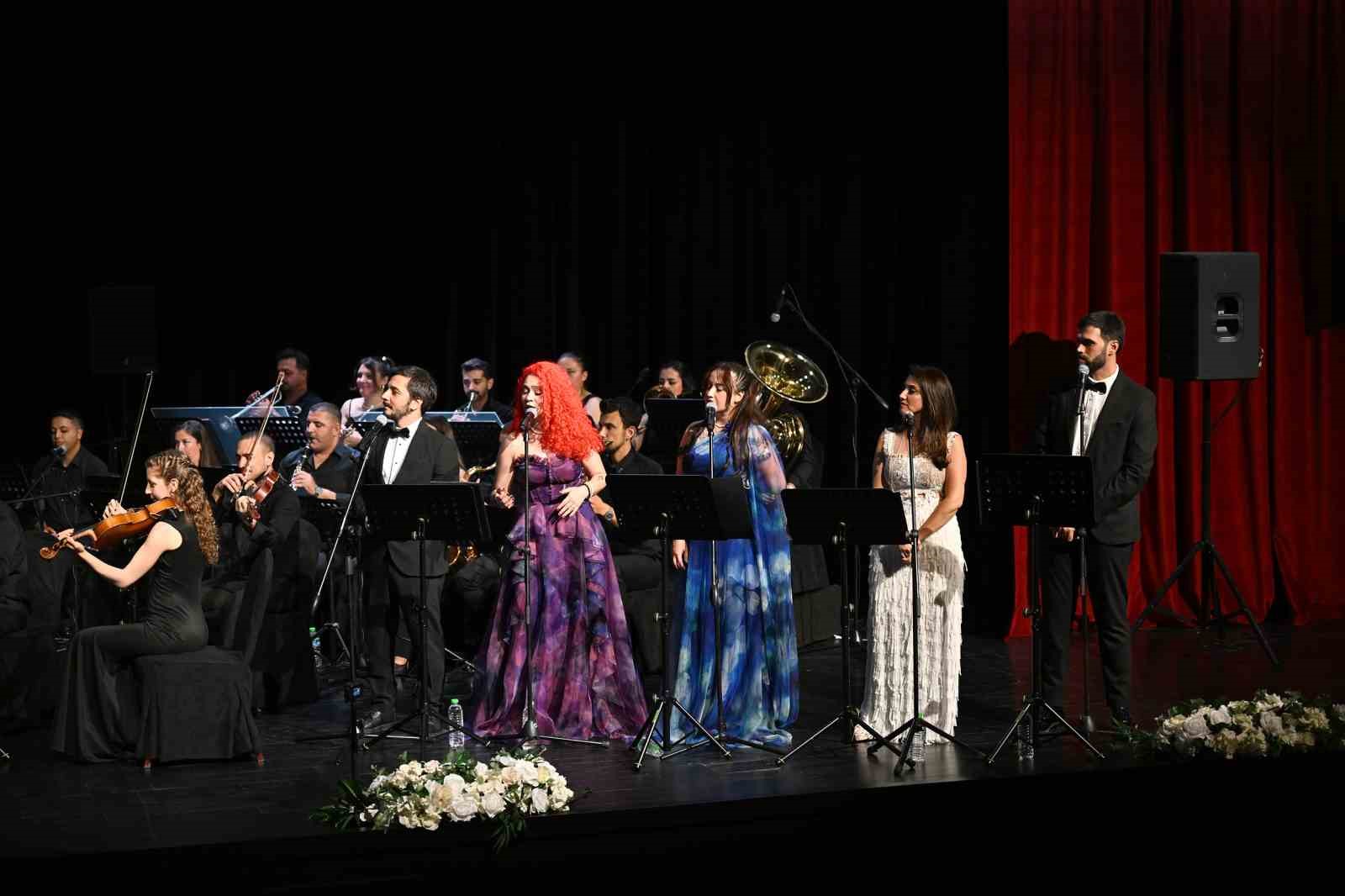 Mersin Kent Orkestrası’ndan sezon finalinde unutulmaz konser