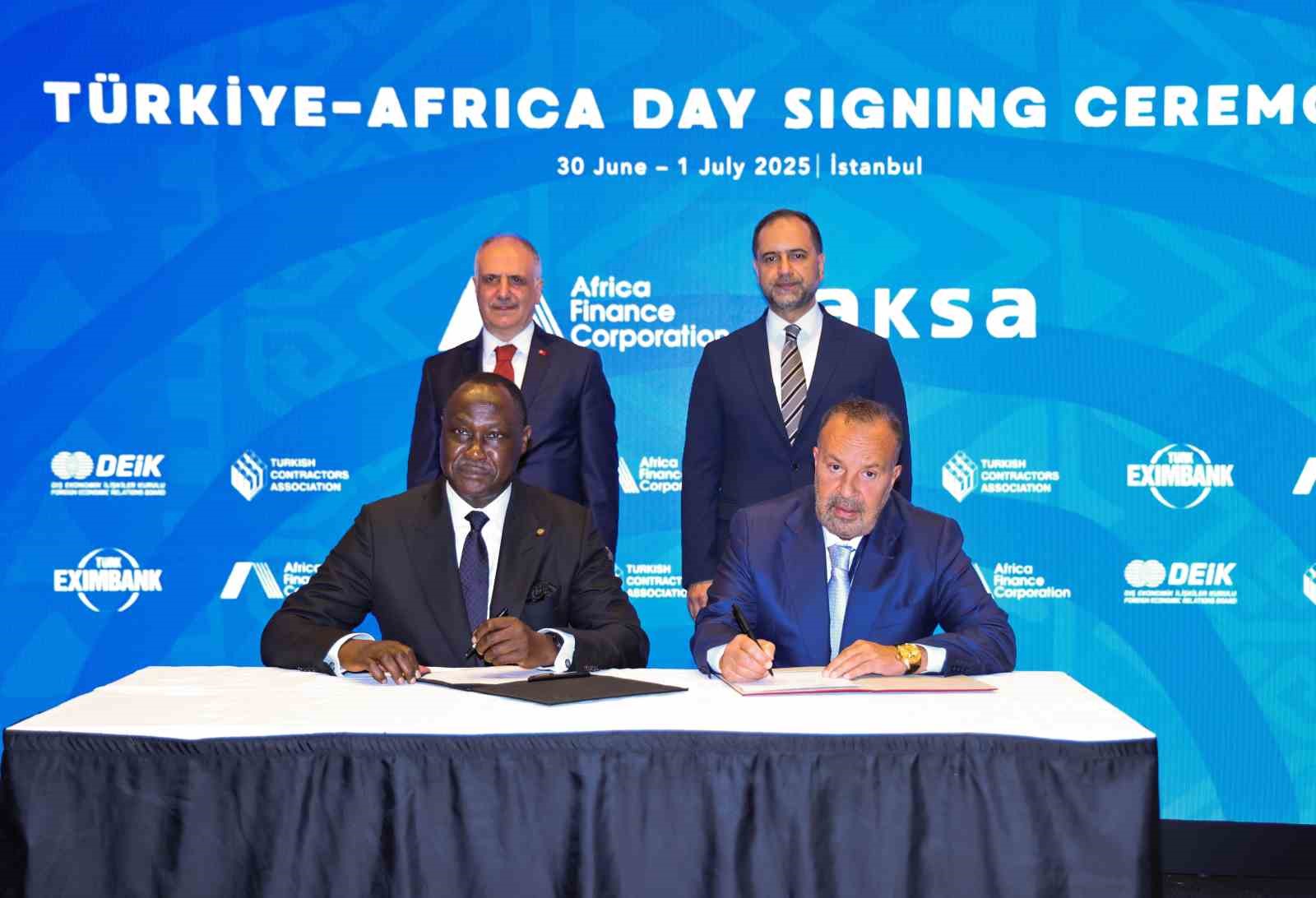 Afrika’ya 150 milyon dolarlık yatırım için imzalar atıldı