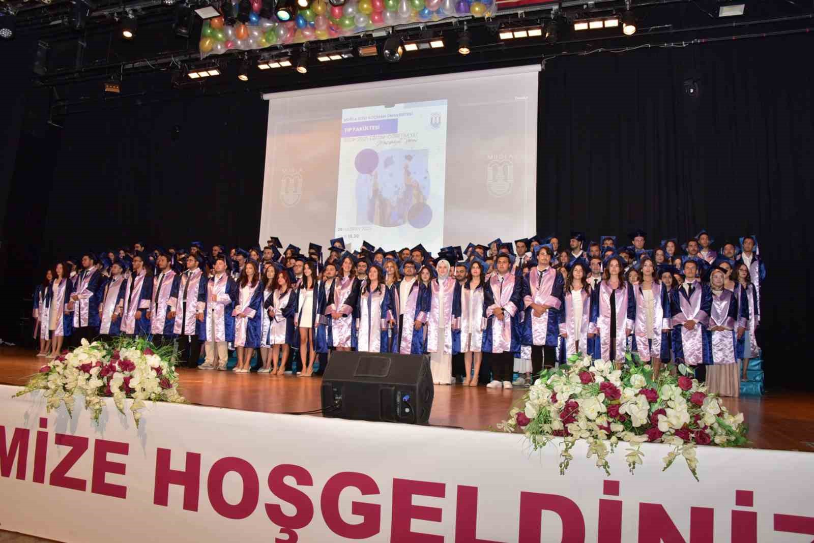 Sağlık ordusuna 170 yeni mezun
