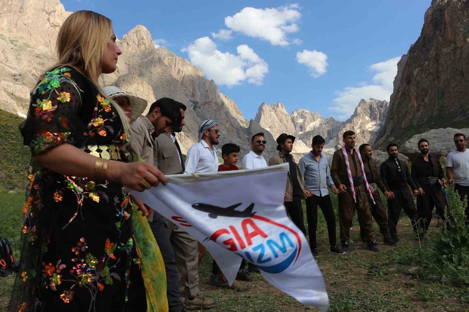 40 kişilik grup Cennet-Cehennem Vadisi’nde doğa yürüyüşü gerçekleştirdi
