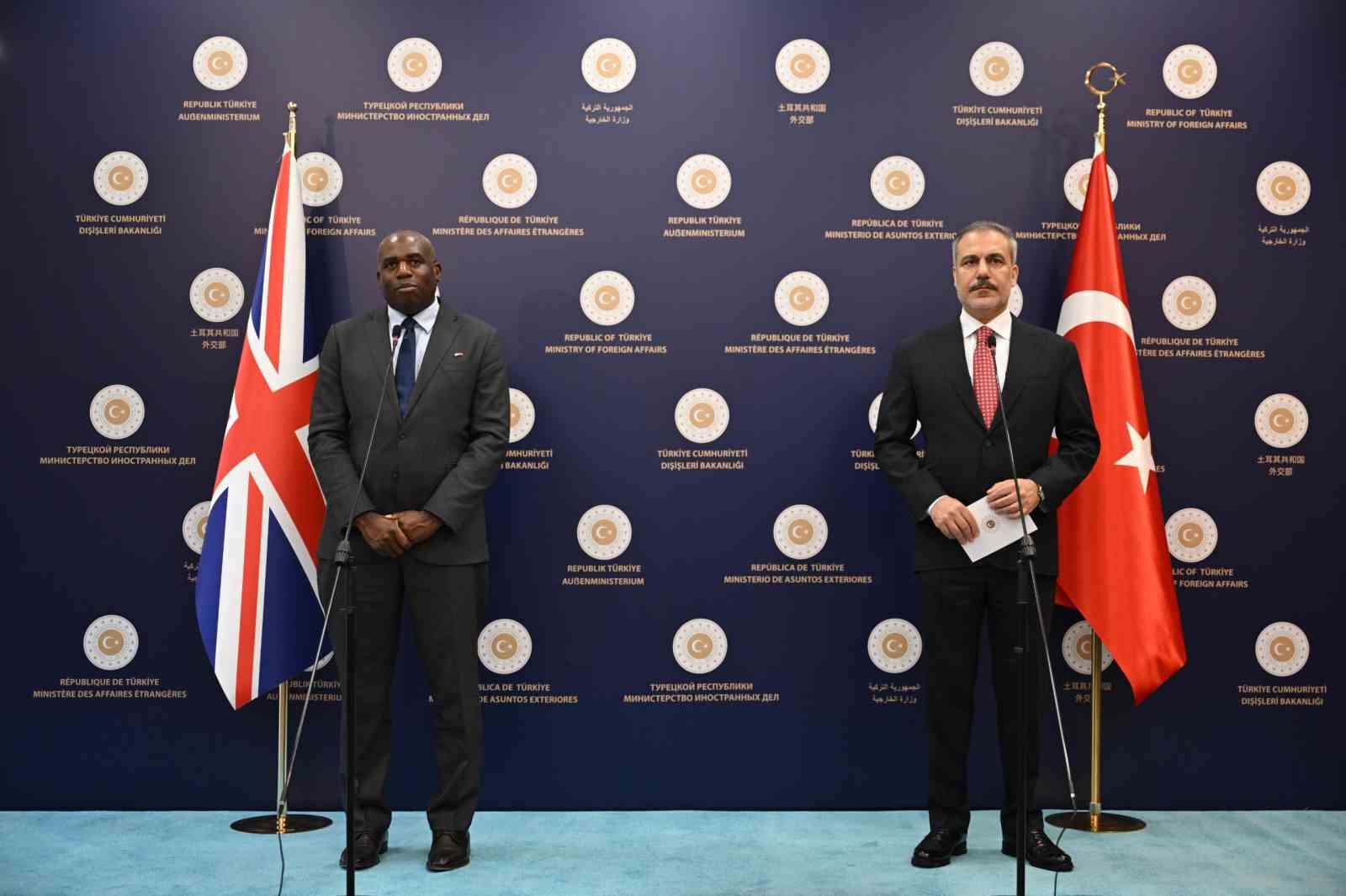 Bakan Fidan: "İran-İsrail arasında kalıcı bir barışa dönülmesi şu andaki stratejik hedeflerimizden biri"