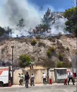 Bodrum&rsquo;daki yangında alışveriş merkezi tahliye edildi
