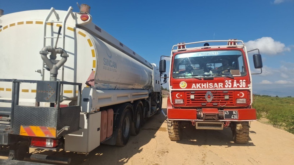Sincan Belediyesi’nden Akhisar’daki orman yangınına destek