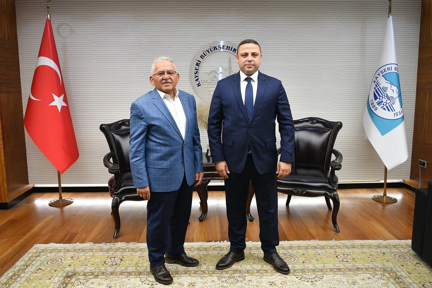 Başkan B&uuml;y&uuml;kkılı&ccedil; yargı mensupları, muhtarlar ve STK temsilcilerini konuk etti
