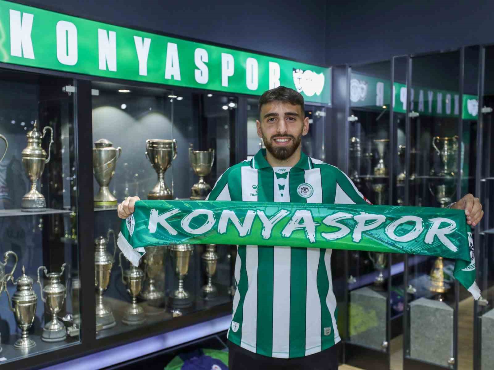 Konyaspor, Mücahit İbrahimoğlu’nu kadrosuna kattı
