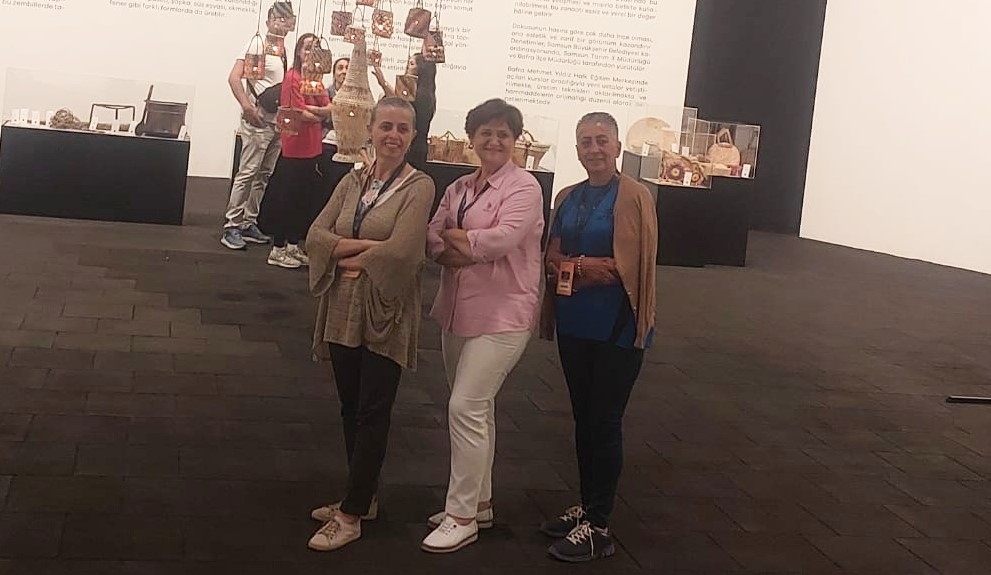 Bafra zembilleri göz kamaştırdı