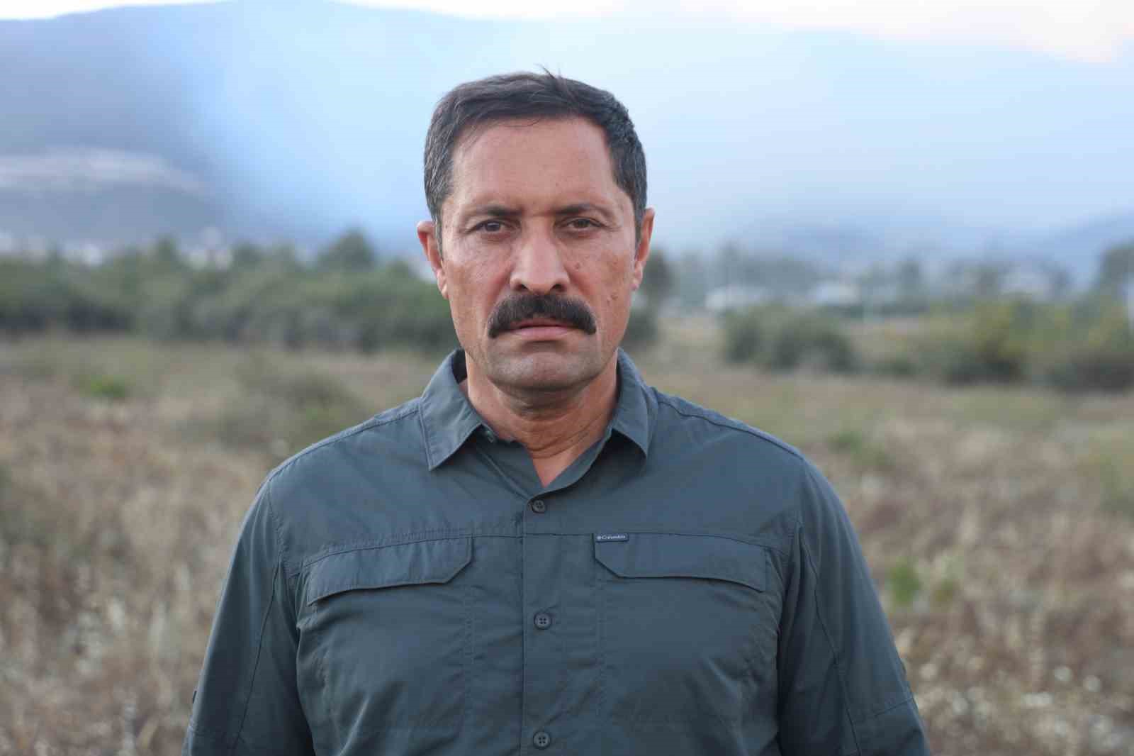 Hatay Valisi Masatlı: "Yangına 4 hava aracı ve 414 kara aracı ve bin civarı da personelimiz yangına müdahale ediliyor"