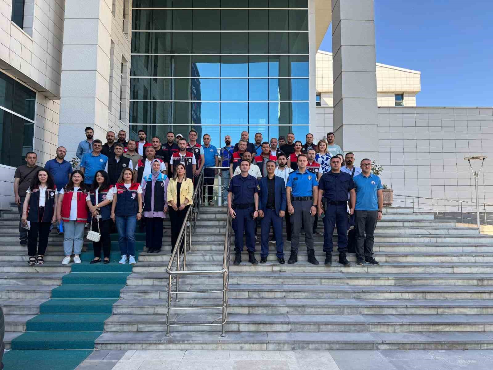 Van ve Bitlis’te inci kefali için kaçak av denetimi
