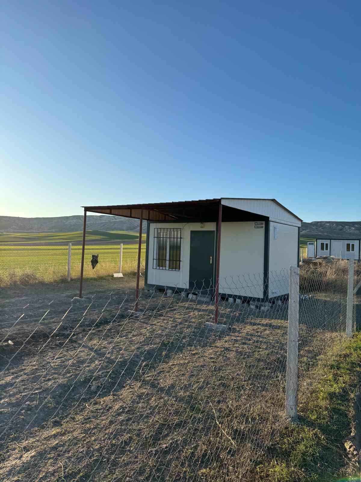 Ankara&rsquo;da hobi bah&ccedil;eleri tebligatsız yıkıldığı iddia edildi
