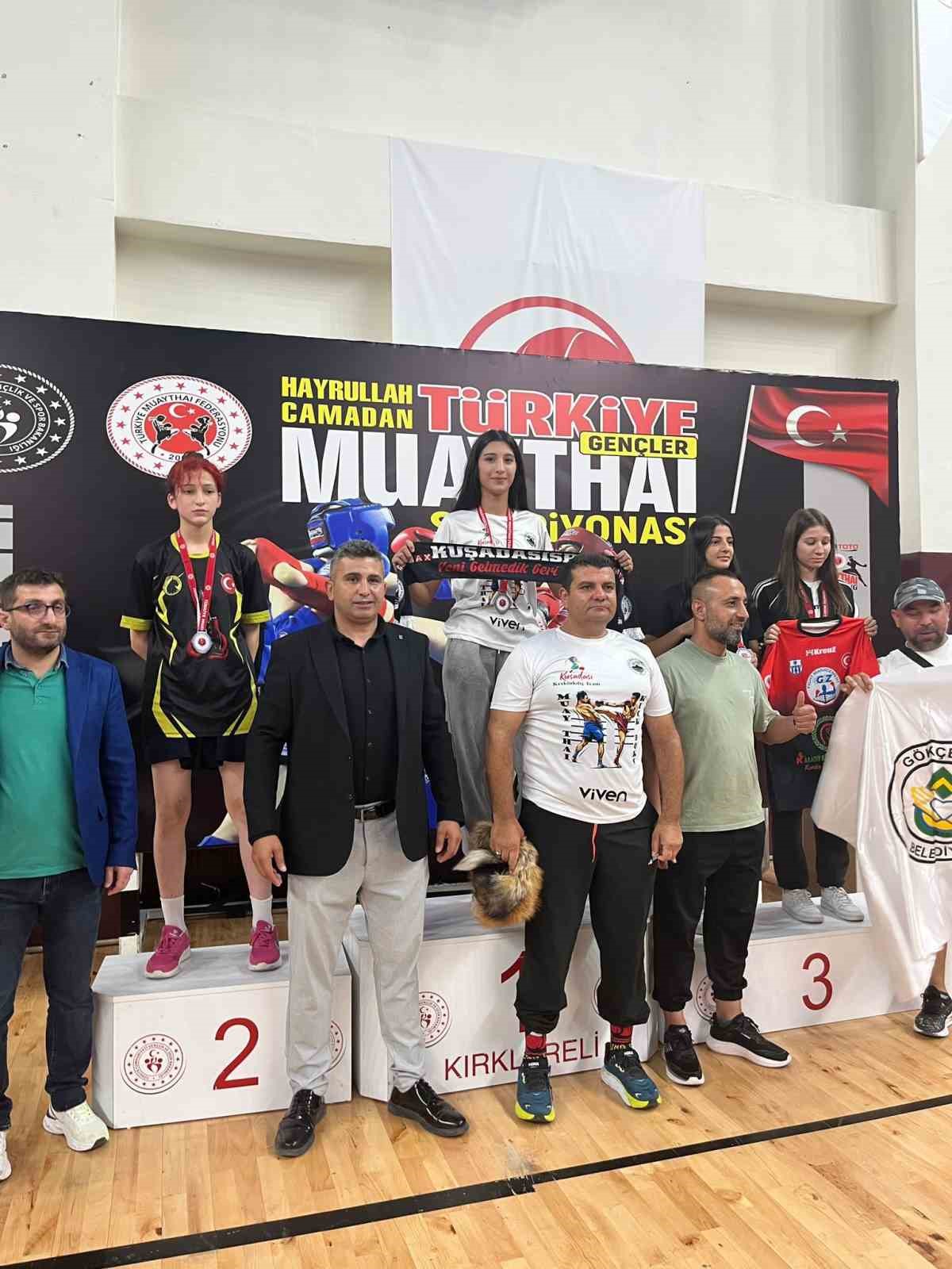 Kuşadasısporlu Yıldırım, Türkiye Şampiyonu oldu
