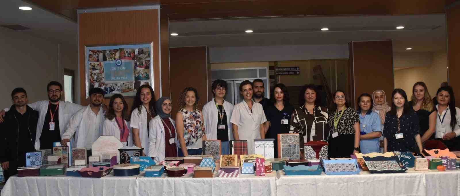 ESOGÜ Hastanesi’nde Uğraş Tedavisi El Sanatları sergisi açıldı