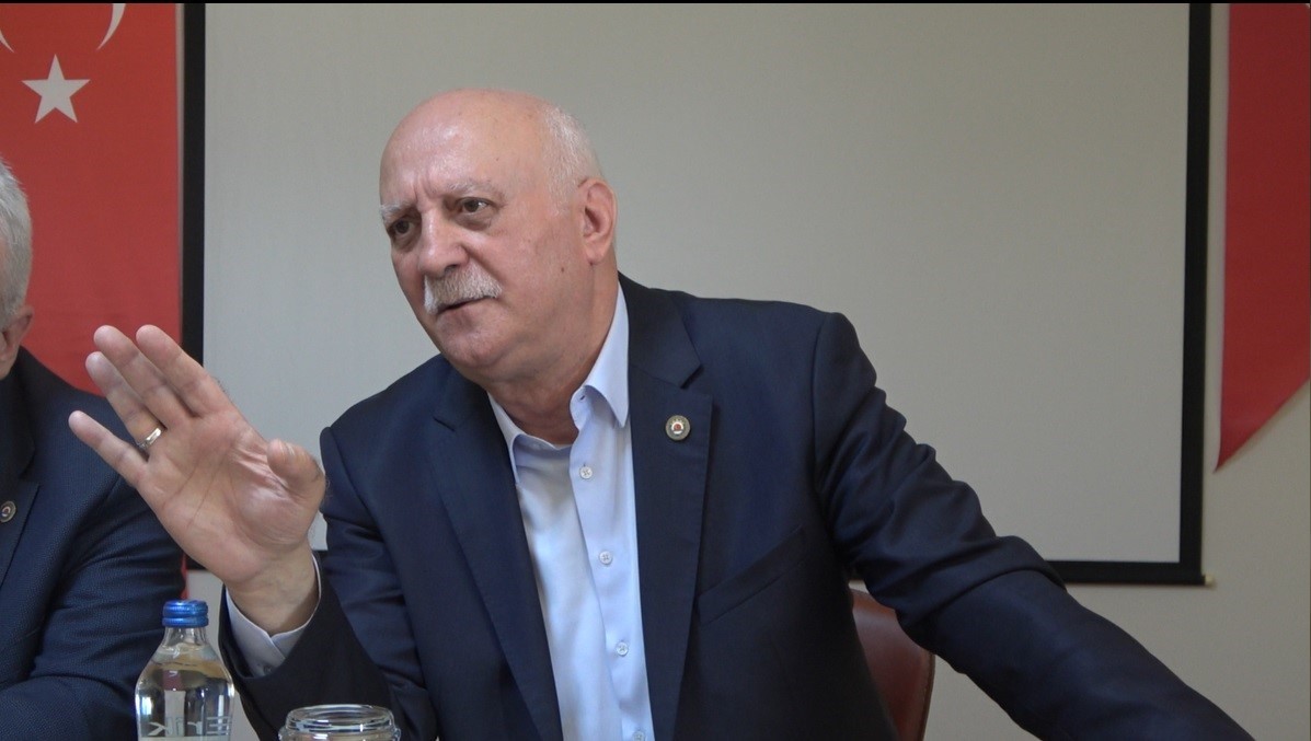 TZOB Başkanı Bayraktar: "T&uuml;rkiye su fakiri bir &uuml;lke olma yolunda gidiyor"
