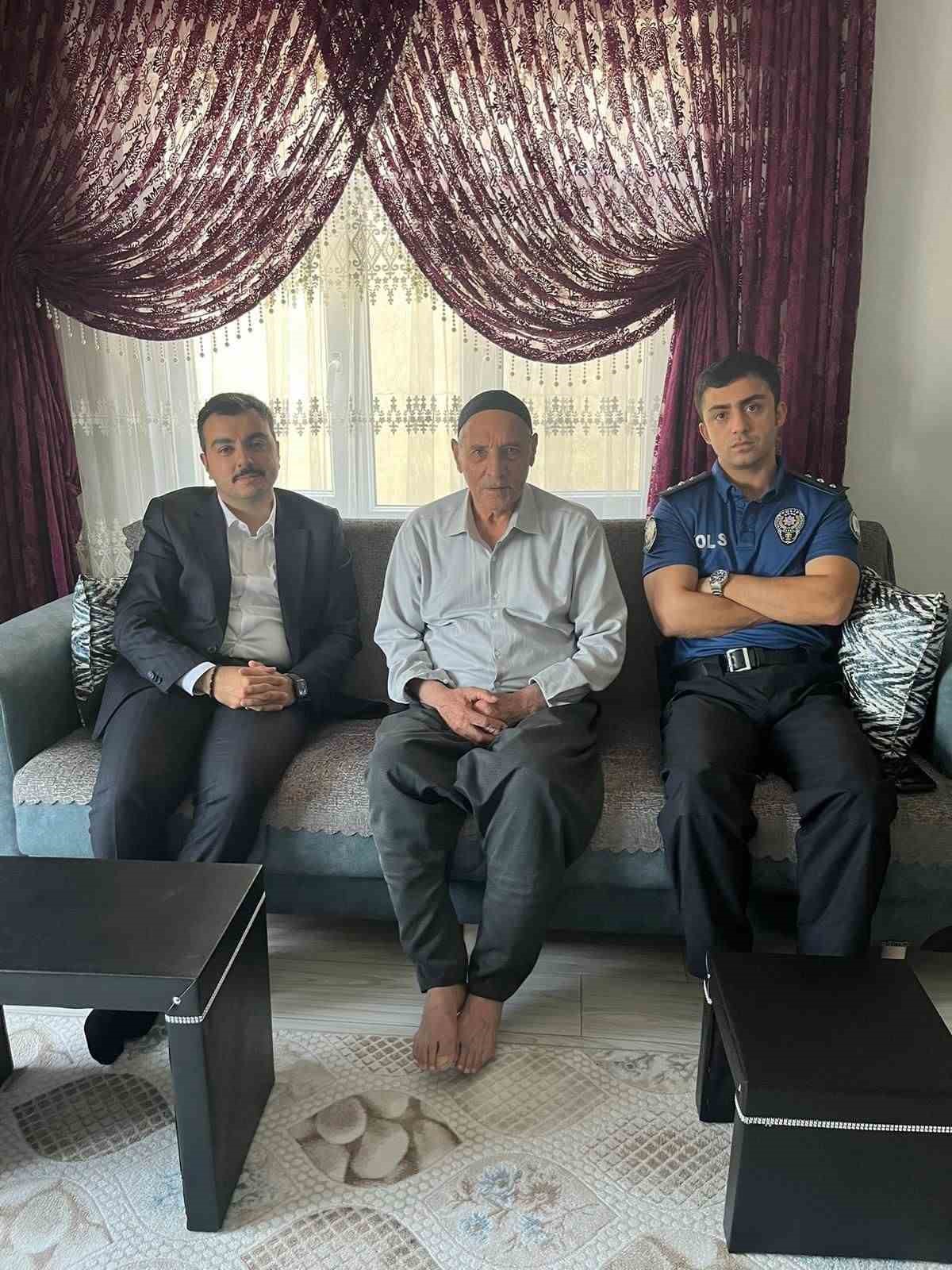 Dicle’de göreve başlayan Kaymakam Mustafa Atış’tan şehit ailesine ziyaret
