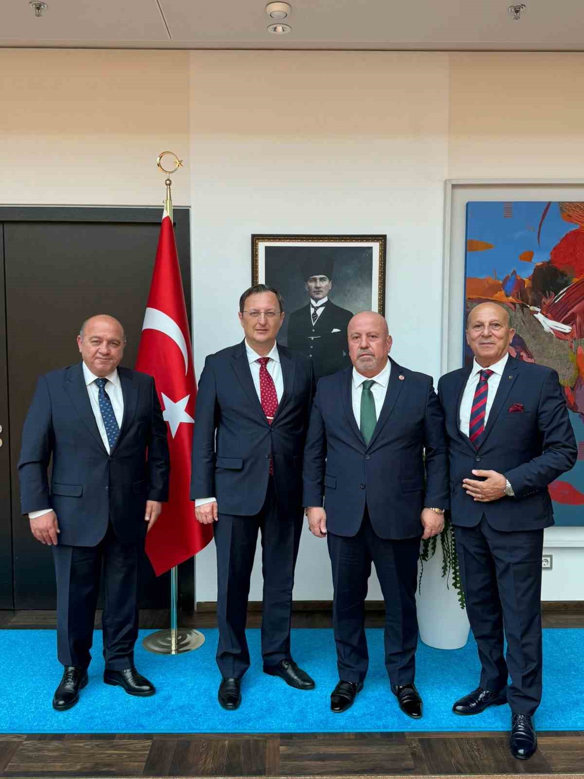 ATGB Başkanı Buyurman, Berlin B&uuml;y&uuml;kel&ccedil;isi Turan ile g&ouml;r&uuml;şt&uuml;
