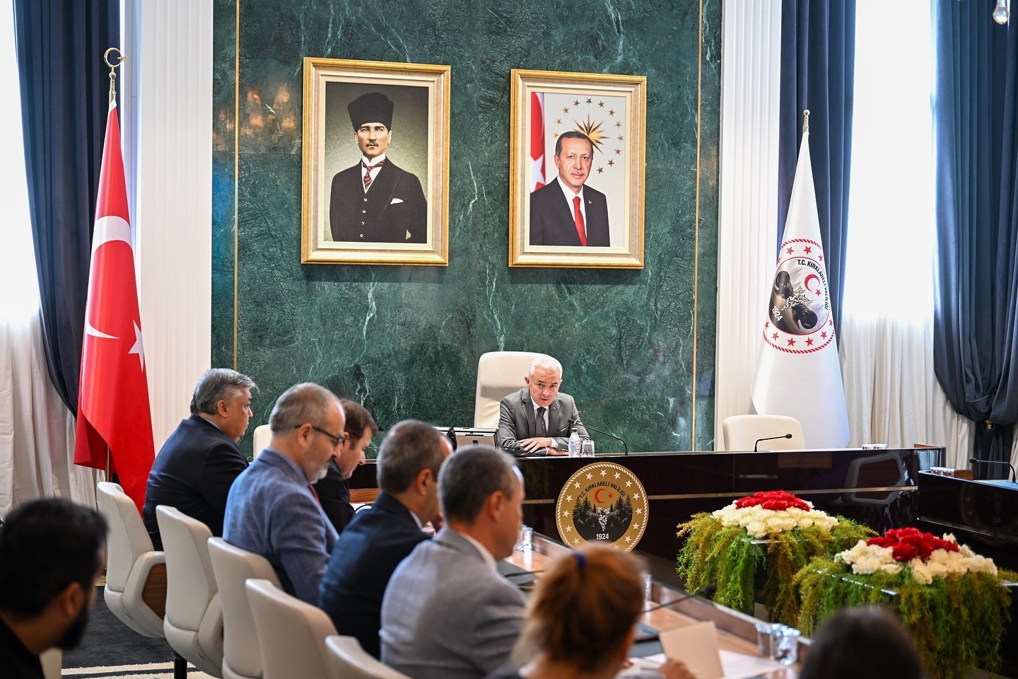 Kırklareli Valisi vatandaşların taleplerini dinledi