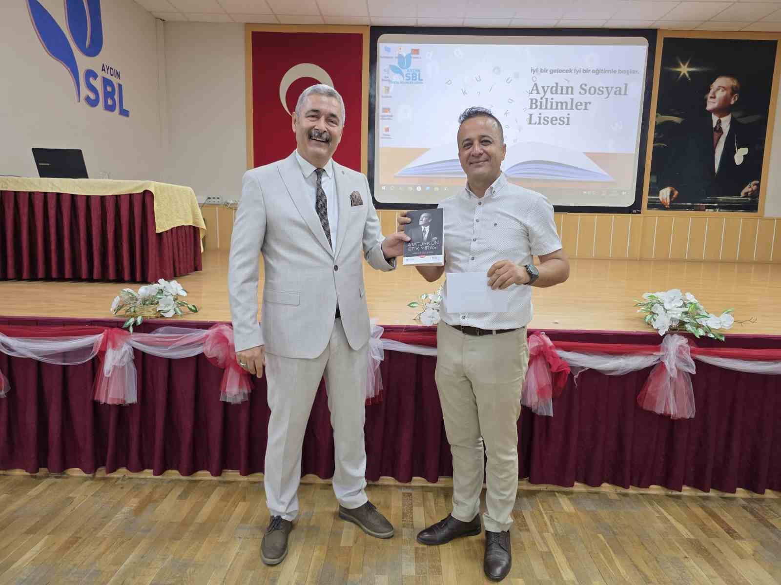 Efeler&rsquo;de yıl sonu değerlendirmesi yapıldı
