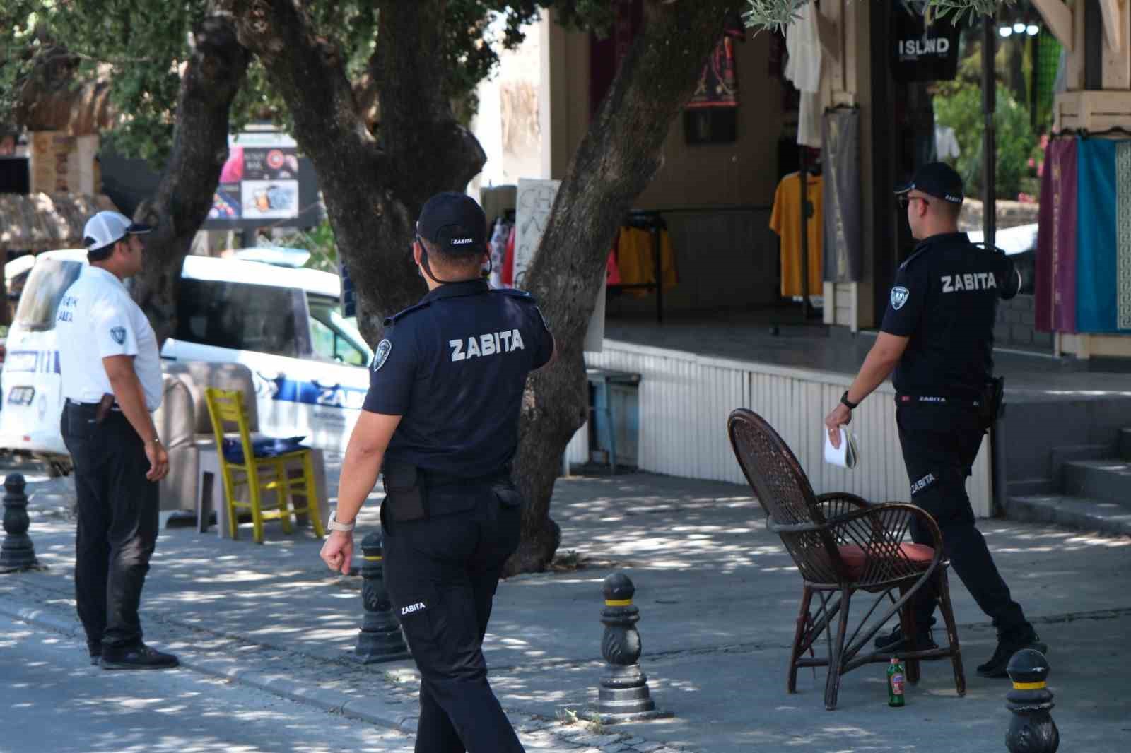 Bodrum’da zabıta ekiplerinden işgaliye denetimi