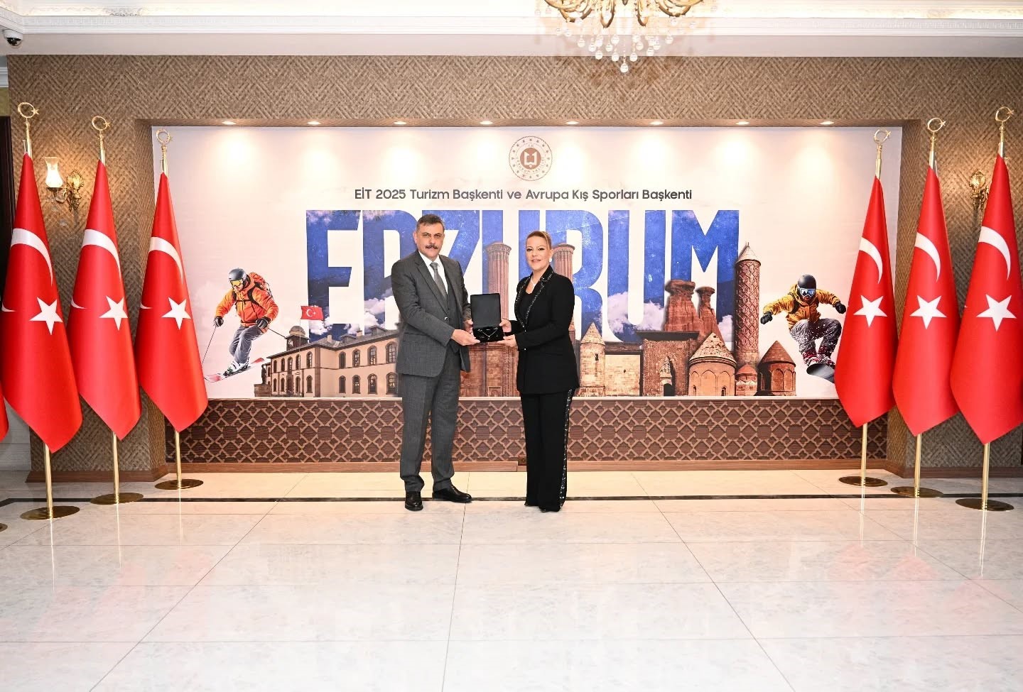 Yargı mensuplarından Vali Çiftçi’ye veda ziyareti