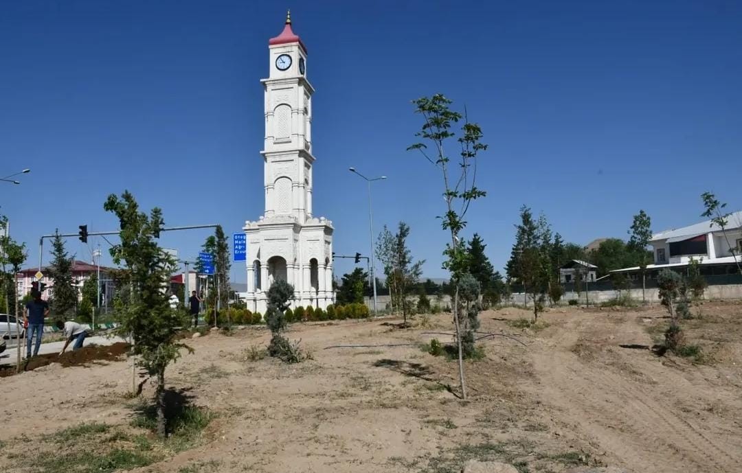 Patnos&rsquo;ta &ccedil;ocuklara &ouml;zel yaşam alanı: Yeni mahalleye yeni park
