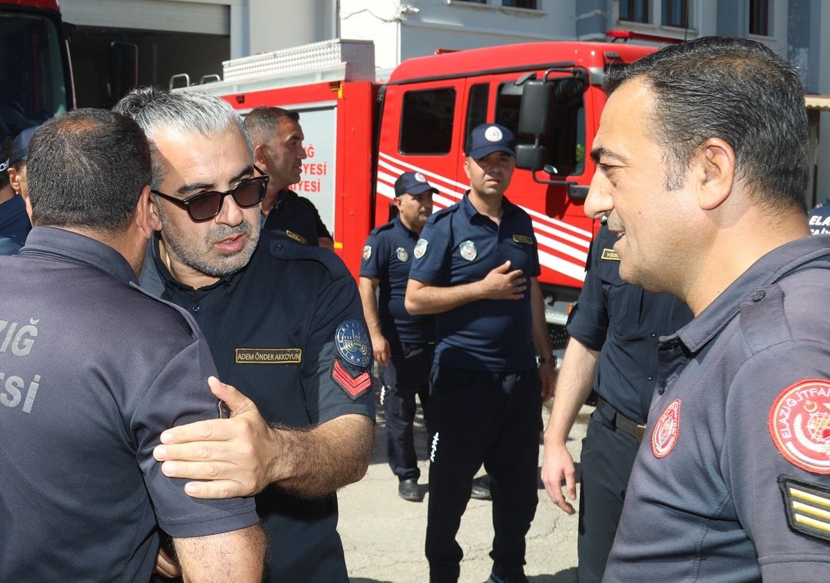 Hatay&rsquo;daki orman yangınına Elazığ Belediyesinden destek
