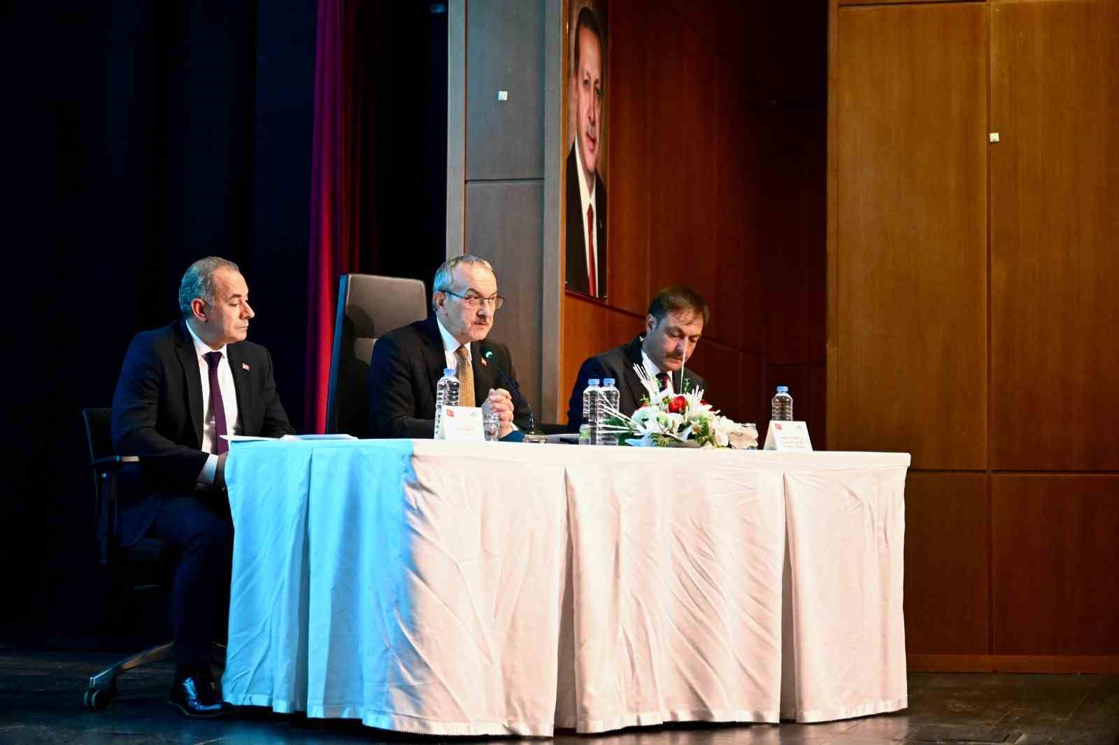 Malatya’da sokak hayvanları için kapsamlı önlem planı görüşüldü