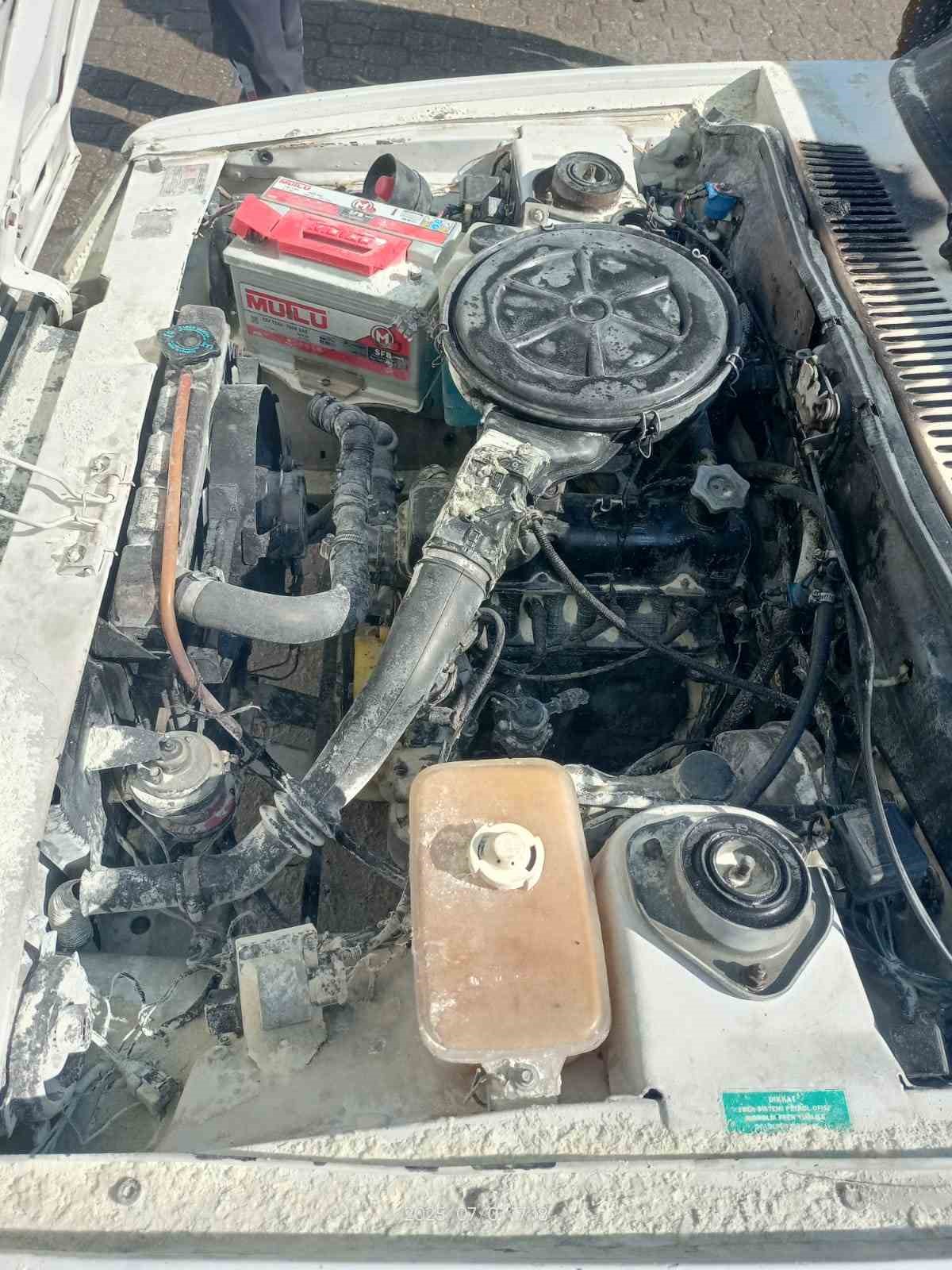 Yeni aldığı otomobil 1 saat i&ccedil;inde k&uuml;le d&ouml;nd&uuml;
