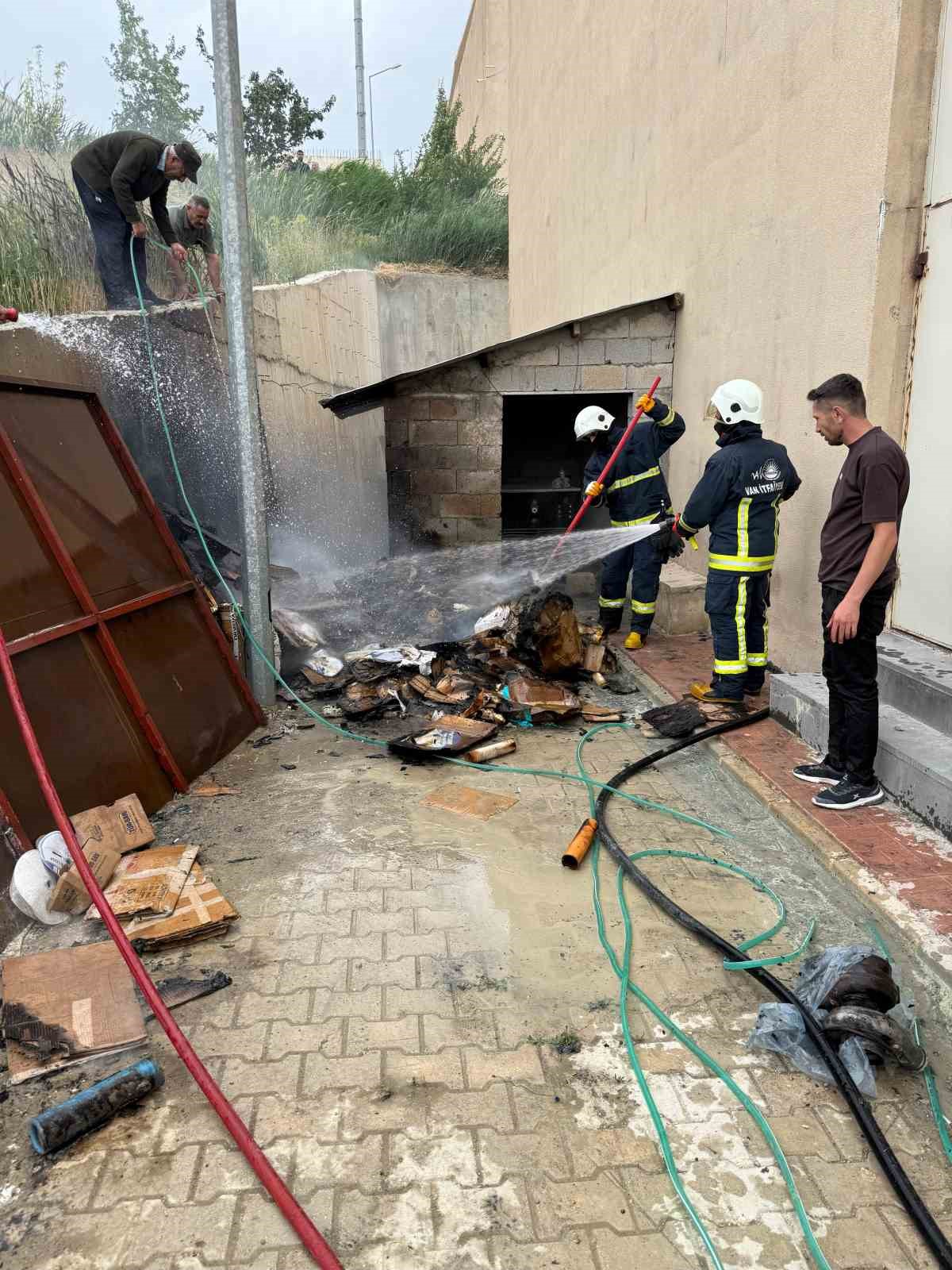 Van Tekstilkent&rsquo;te yangın paniği
