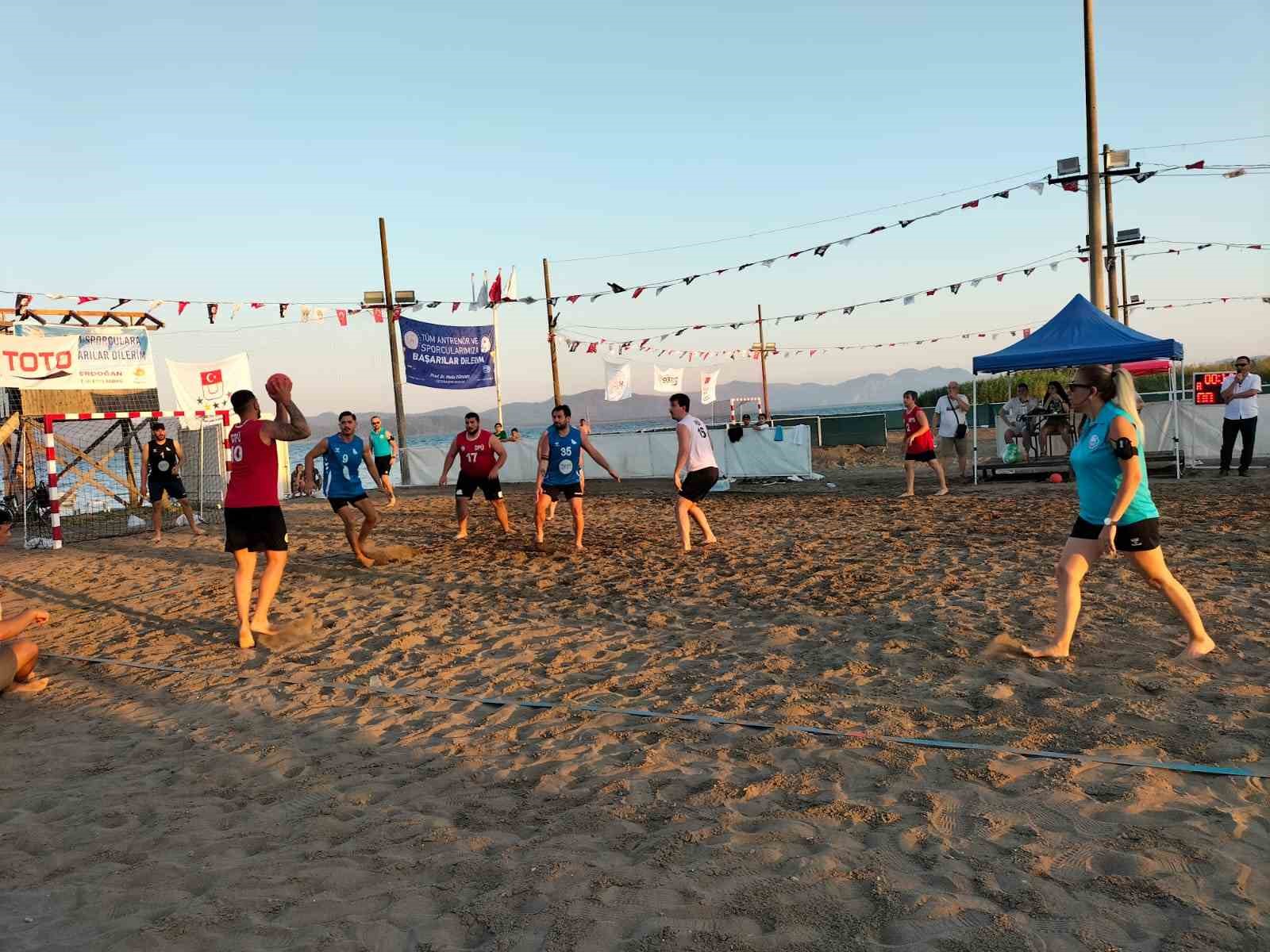 K&ouml;yceğiz Plaj Hentbolu Turnuvası başladı
