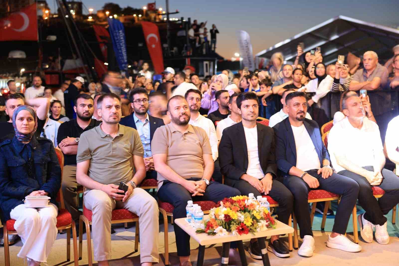 Arnavutköy’de Sinan Akçıl rüzgarı
