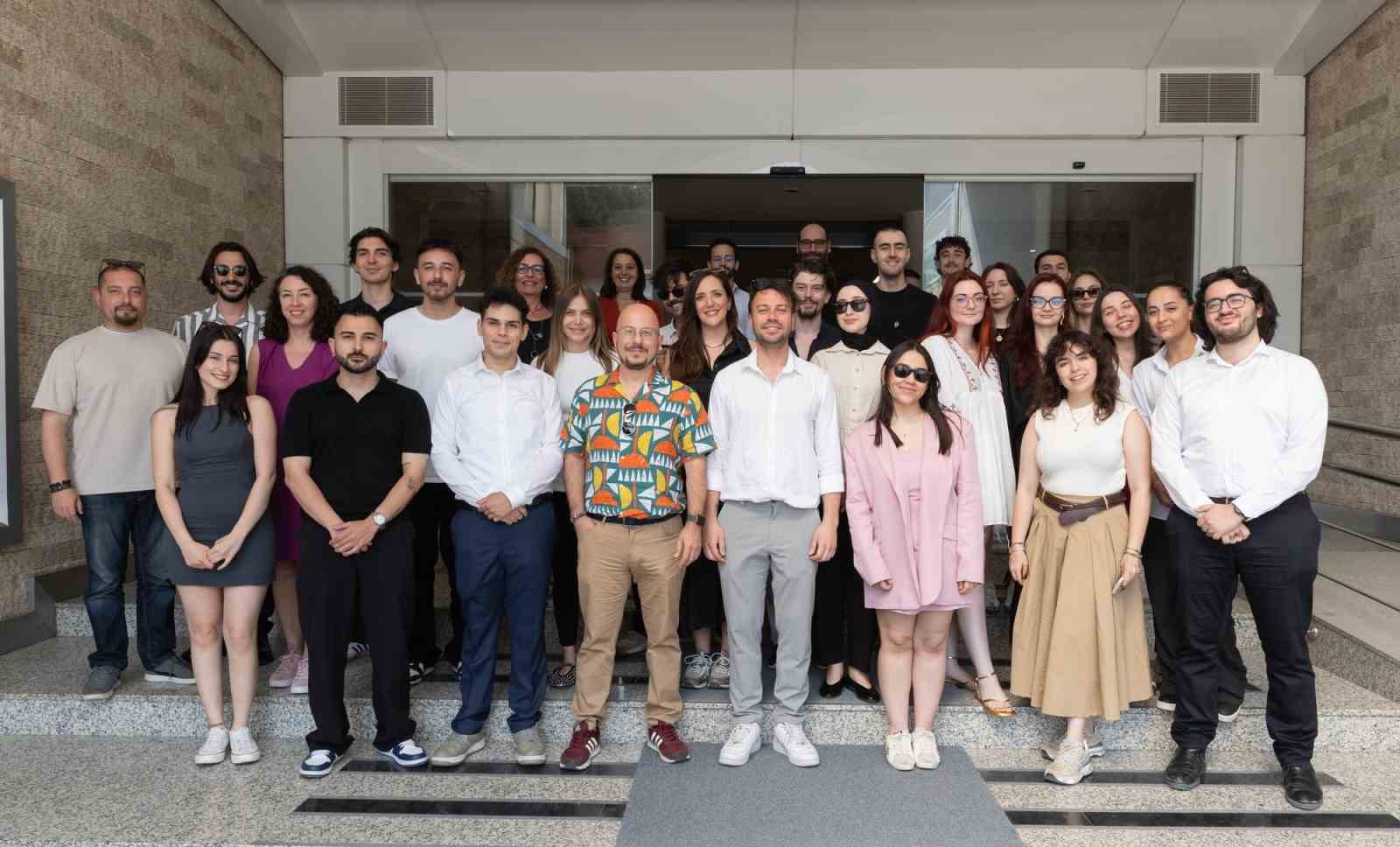 Yangında öncü araç, yaralıya uçan İHA