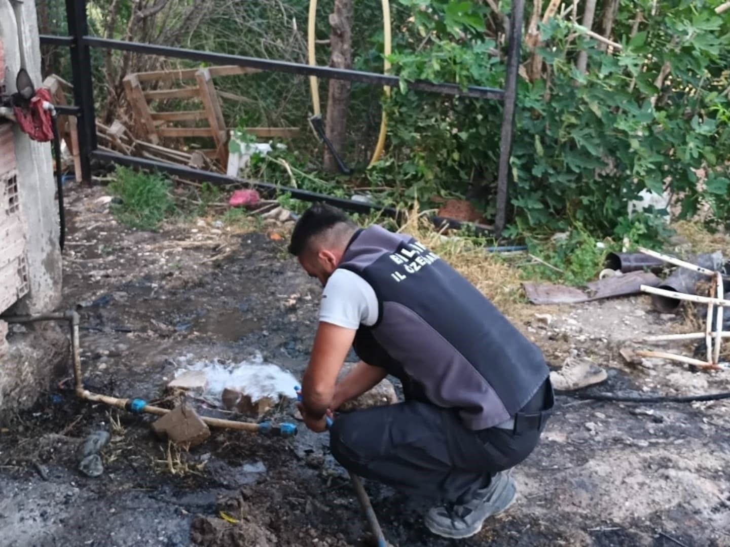 İl &Ouml;zel İdaresi yangın b&ouml;lgesinde
