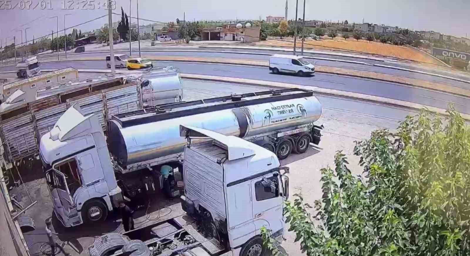 Silopi'de meydana gelen trafik kazasında 2 çocuk yaralandı - İHA