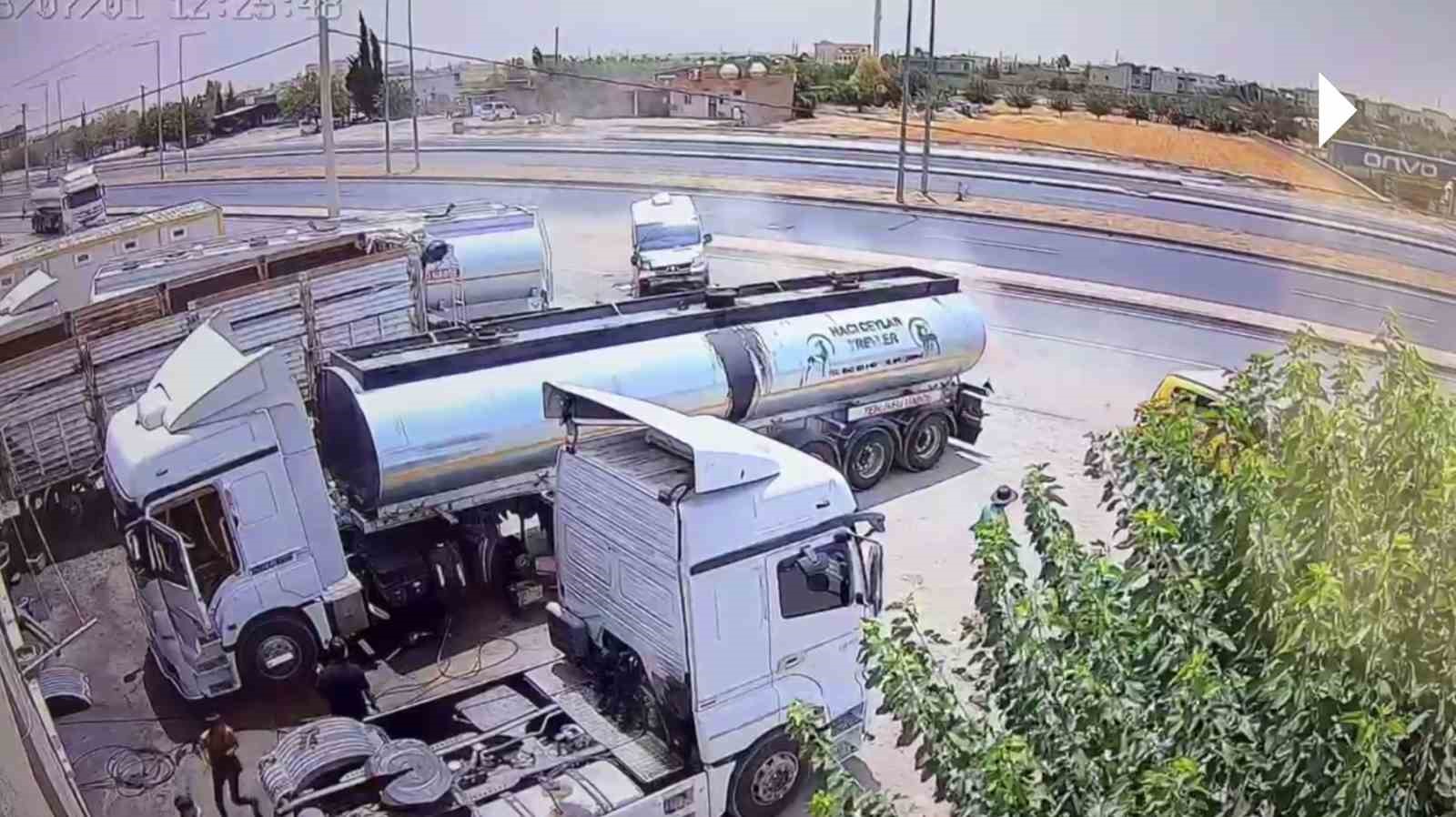 Silopi&rsquo;de trafik kazası: 2 &ccedil;ocuk yaralandı
