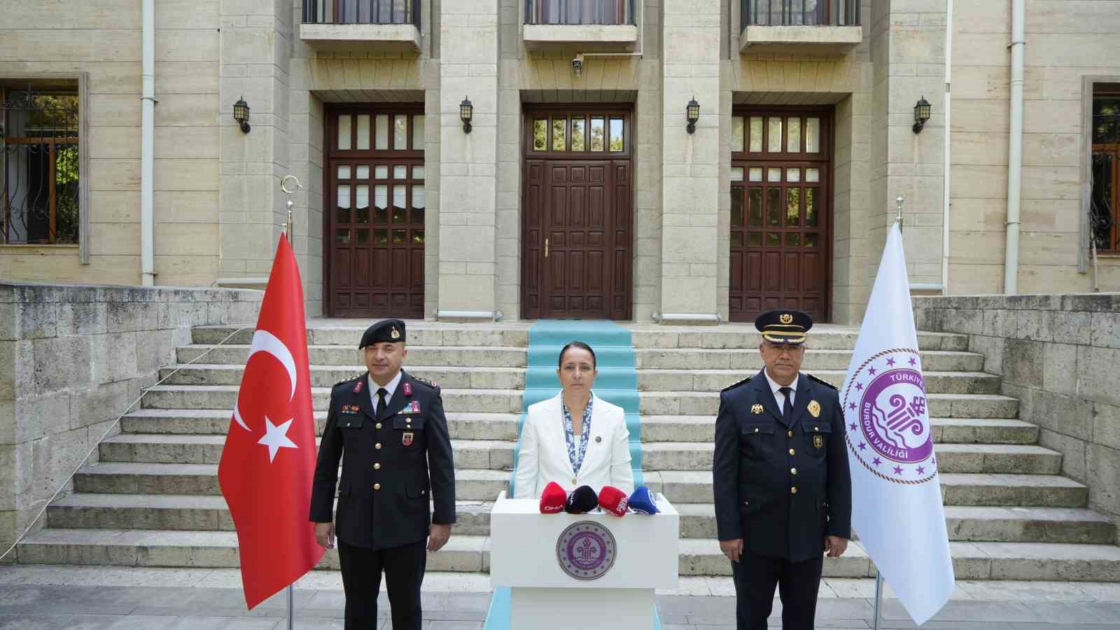 Burdur’da Haziran ayında bin 14 olay meydana geldi, 7 bin 332 araca ceza kesildi