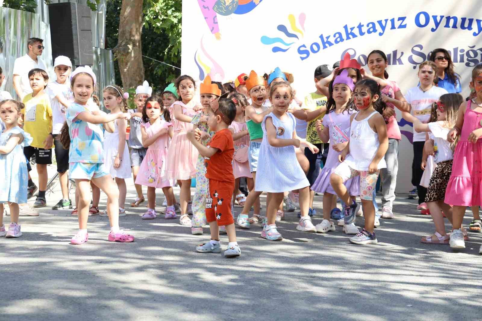Ataşehir&rsquo;de &ccedil;ocuk şenlikleri yaz boyunca devam edecek
