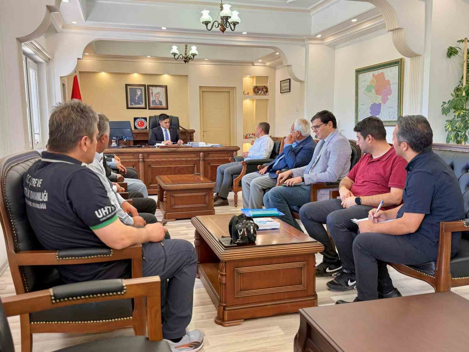 Melendiz Çayı’ndaki kirlilik, kaymakamlıkta masaya yatırıldı