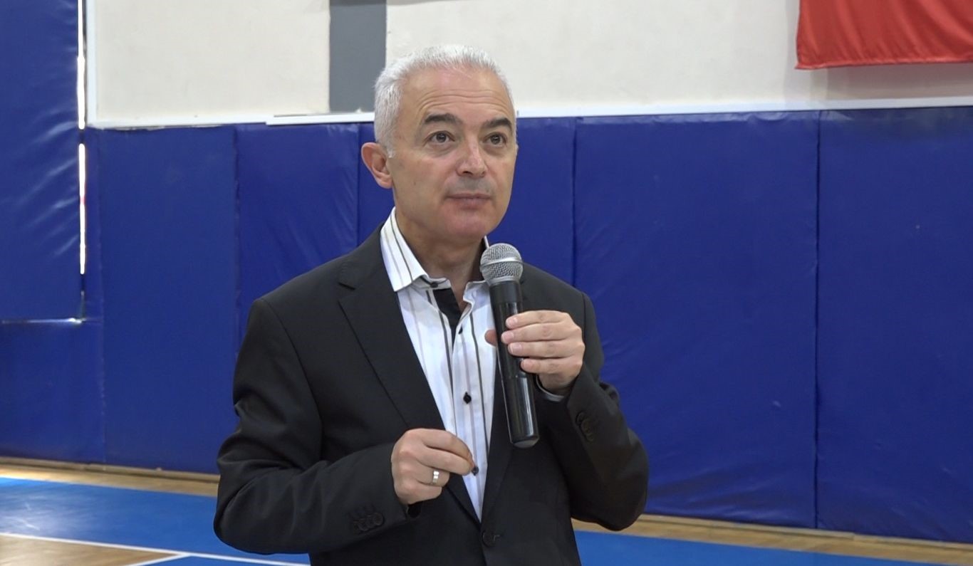 Kırklareli’nde yaz spor okulları törenle açıldı