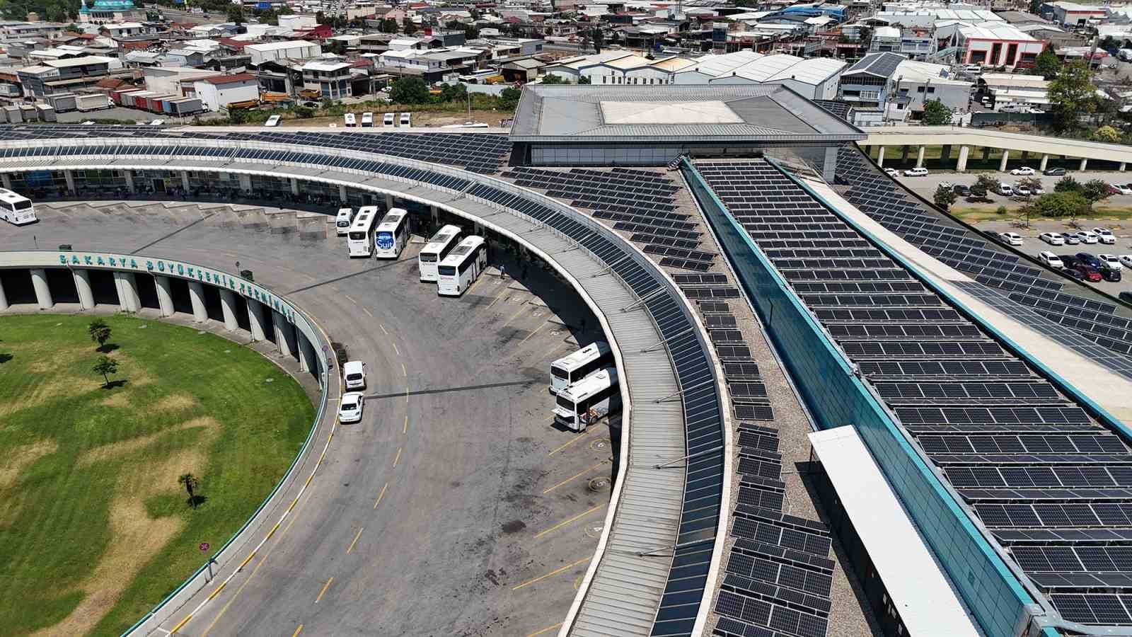 Sakarya’nın ilk çatı GES projesinde tam kapasiteyle enerji üretimi başladı
