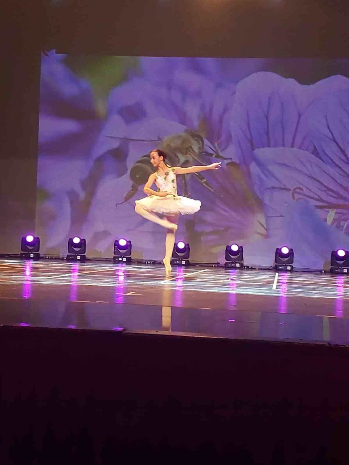 Büyükşehir Konservatuvarı öğrencilerinden Bale Festivalinde büyük başarı
