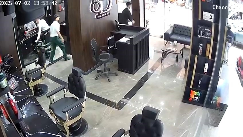 Koyu sohbet, depremle yarıda kaldı
