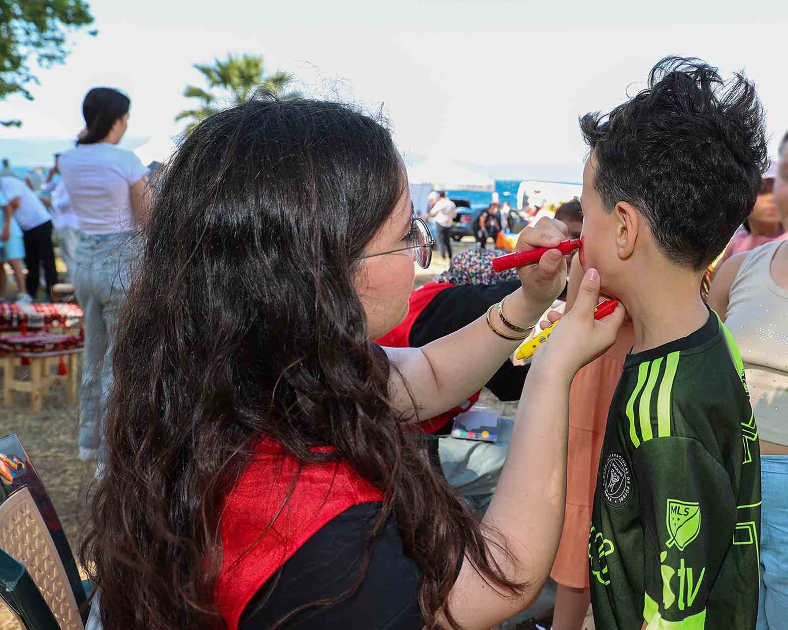 Uzm. Dr. Dilek Didem Ayyıldız: "Biz birlikte büyük bir aileyiz"