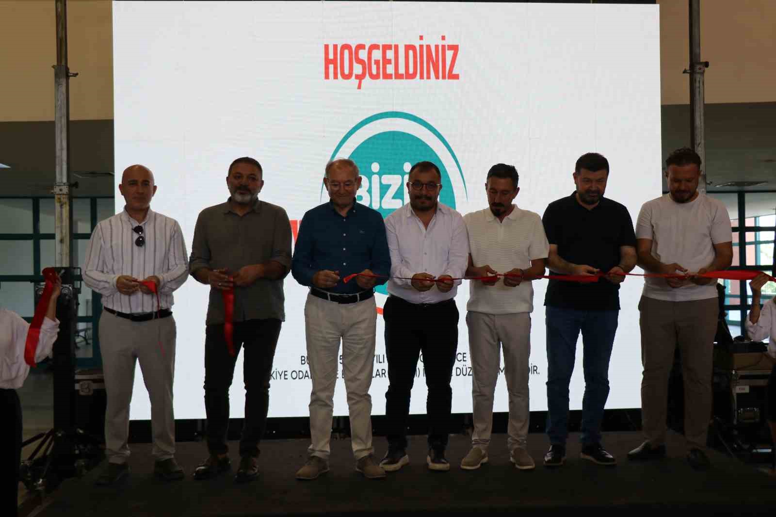 Ege’nin en kapsamlı ve konserli ilk otomotiv fuarı Denizli’de ziyarete açıldı