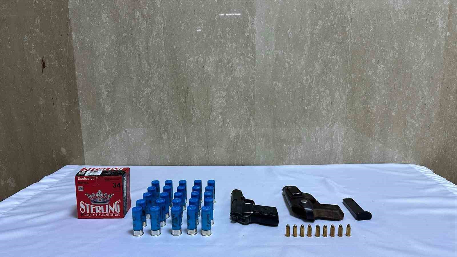 Bingöl’de tabanca ve fişek ele geçirildi